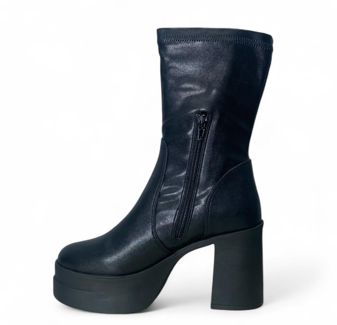 Stivaletti Donna “APEPAZZA" F3PRETTY01/PUL Petra Elasticizzati Nero