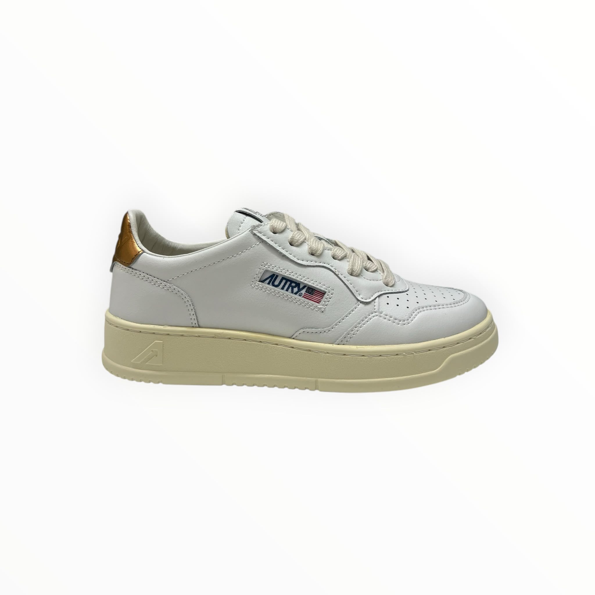 0c446e6b-12c8-4b87-91ca-1d220bf1dc12.jpg