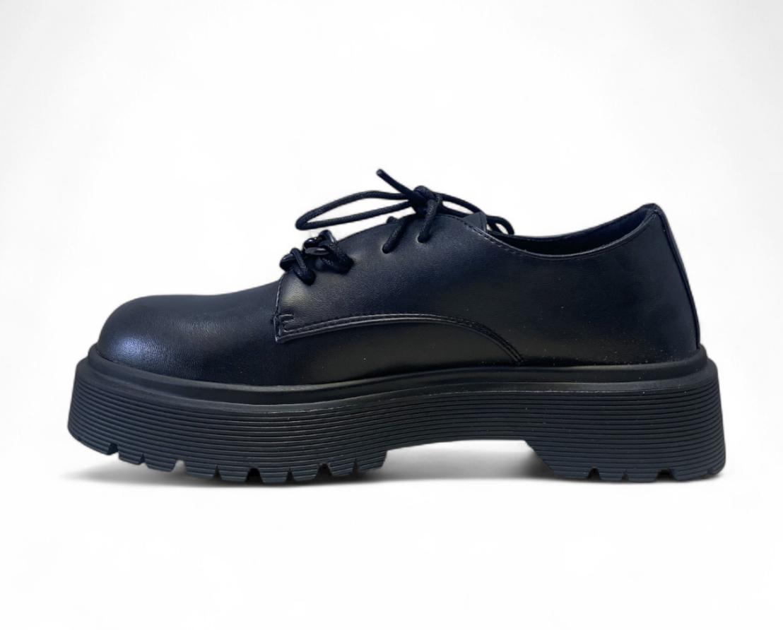 Stringata Derby Donna “BRACCIALINI” L76 Nero