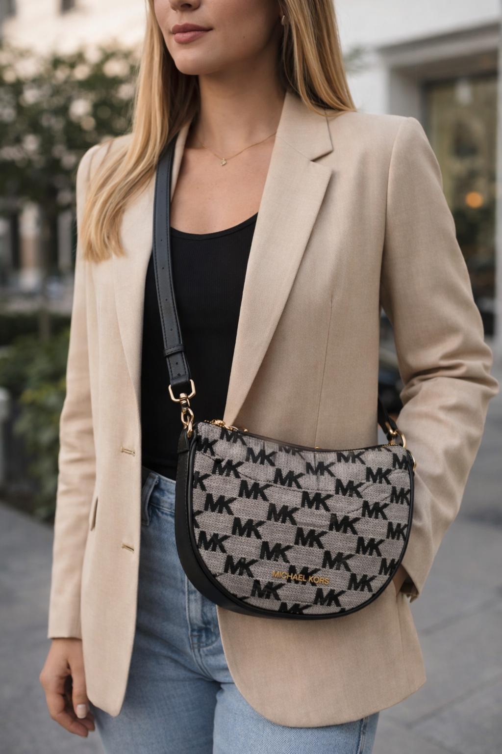 Borsa Donna “MICHAEL KORS” DOVER  35S4G4DC5J SMALL HALF MOON XBODY Nero