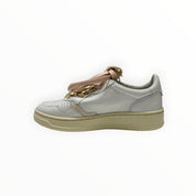 SNEAKERS DONNA “AUTRY” MEDALIST  AULW SK02 VINTAGE  PELLE BIANCO/ROSA