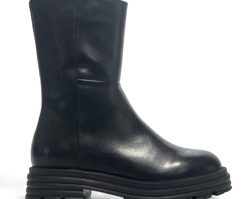 Tronchetti Donna “GR8” TR 05 Collezione Autunno/Inverno 2024/2025 Vitello – Nero