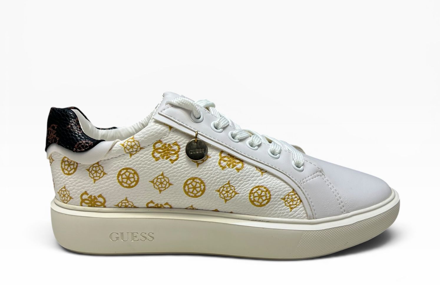 Sneakers Donna “GUESS” FL5ME9FAL12 OFWHI LOGO BIANCO