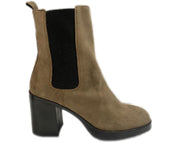 Stivaletti Beatles Donna “PREGUNTA” Autunno/Inverno 2024-25 Camoscio Taupe