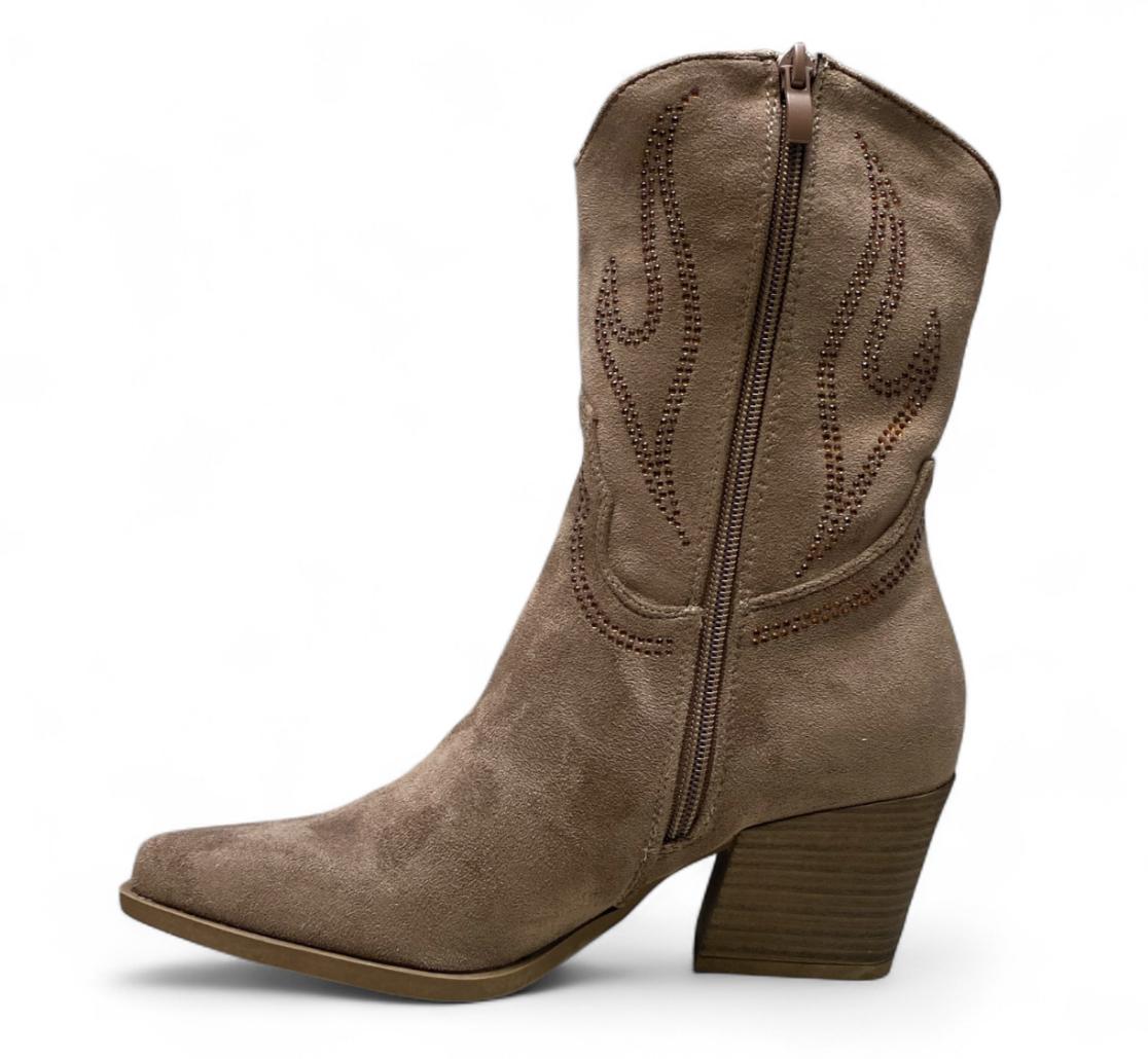 Stivaletti Texani Donna “PREGUNTA" 2426010 002 Tortora