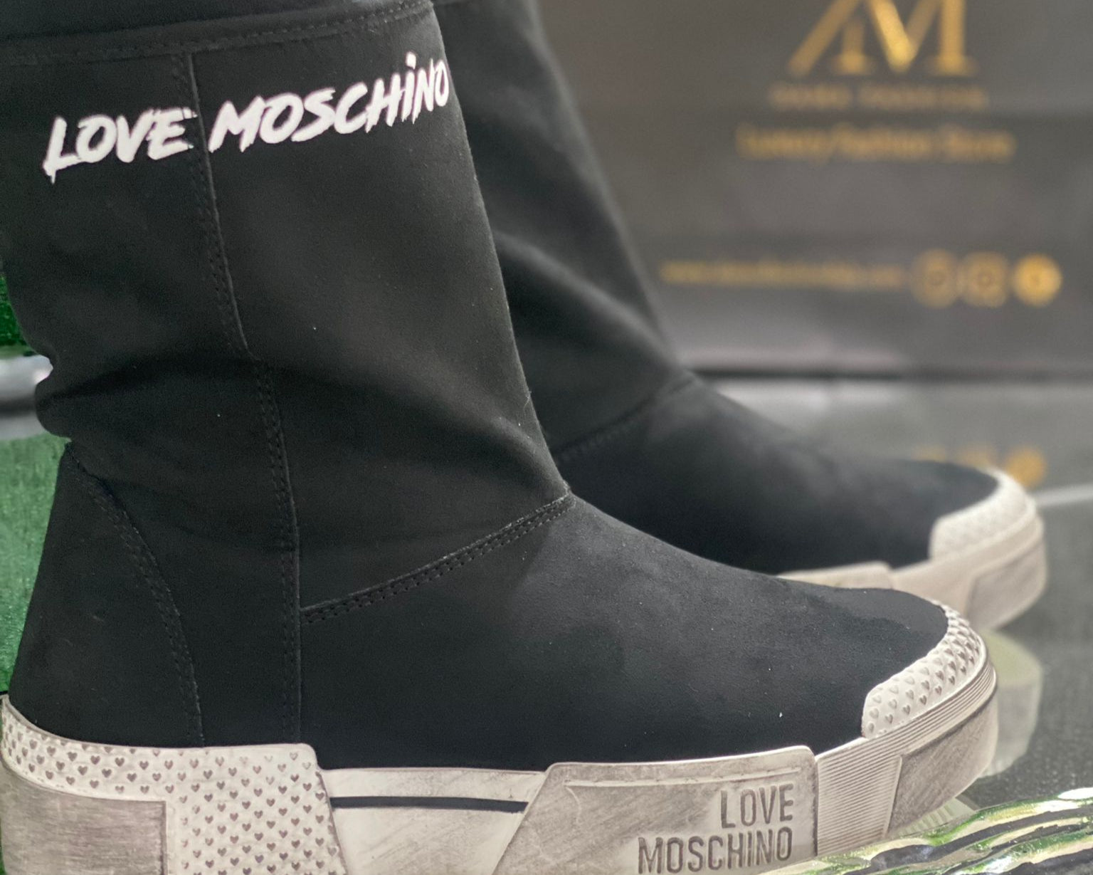 Stivaletti donna “Love Moschino” JA15785H0HJA5000 Collezione 24